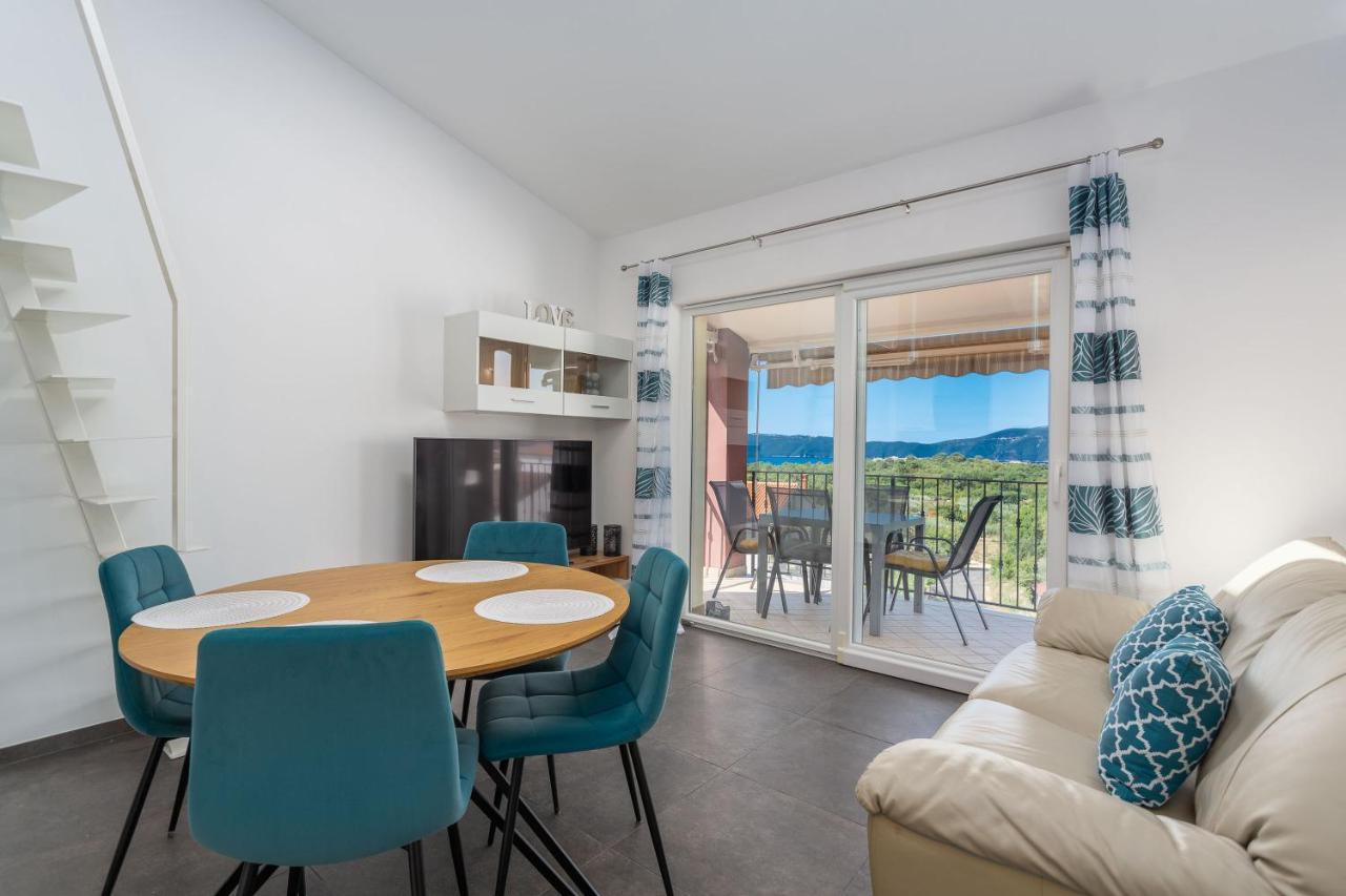 Gallery Apartment In Skrbčići Exteriér fotografie