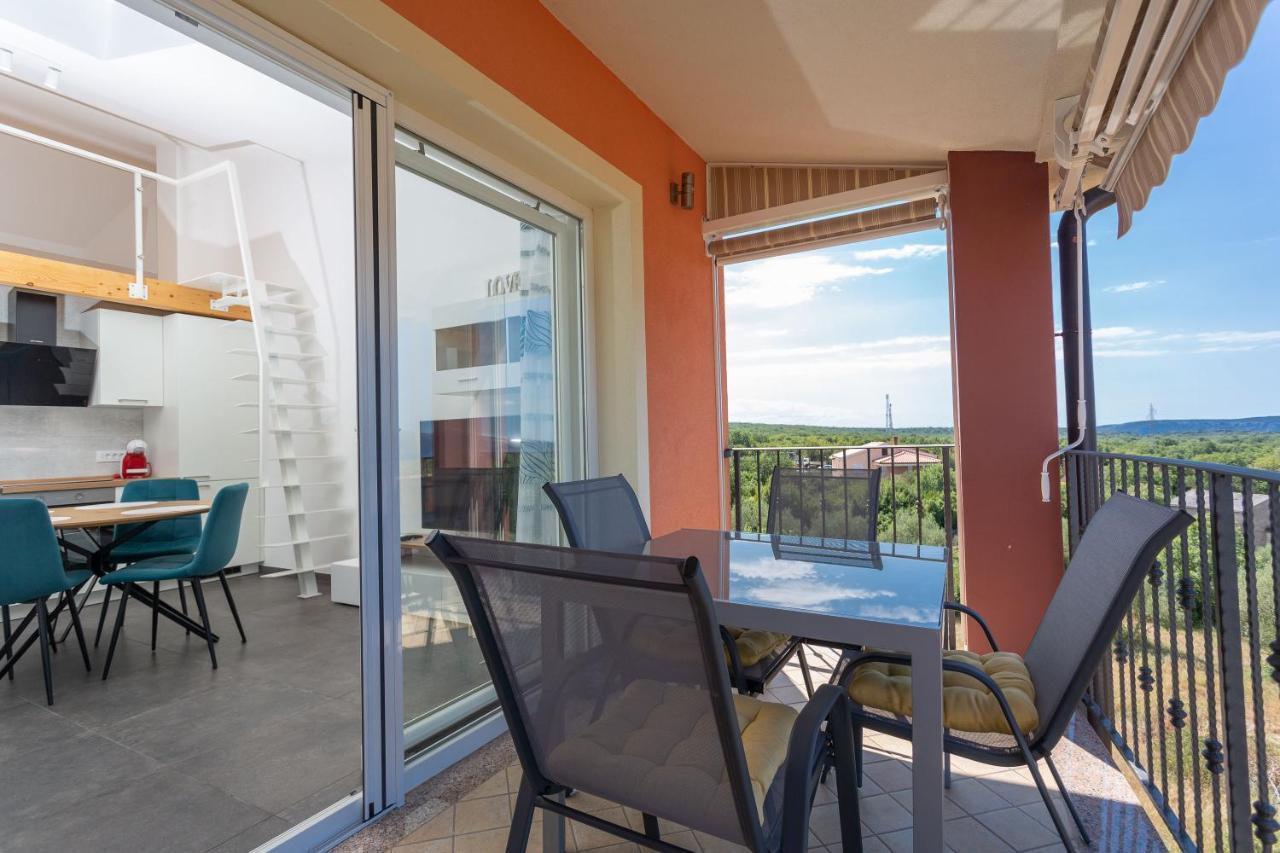 Gallery Apartment In Skrbčići Exteriér fotografie