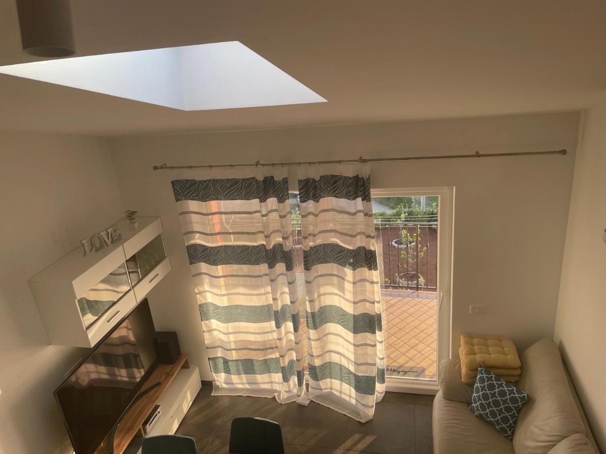 Gallery Apartment In Skrbčići Exteriér fotografie